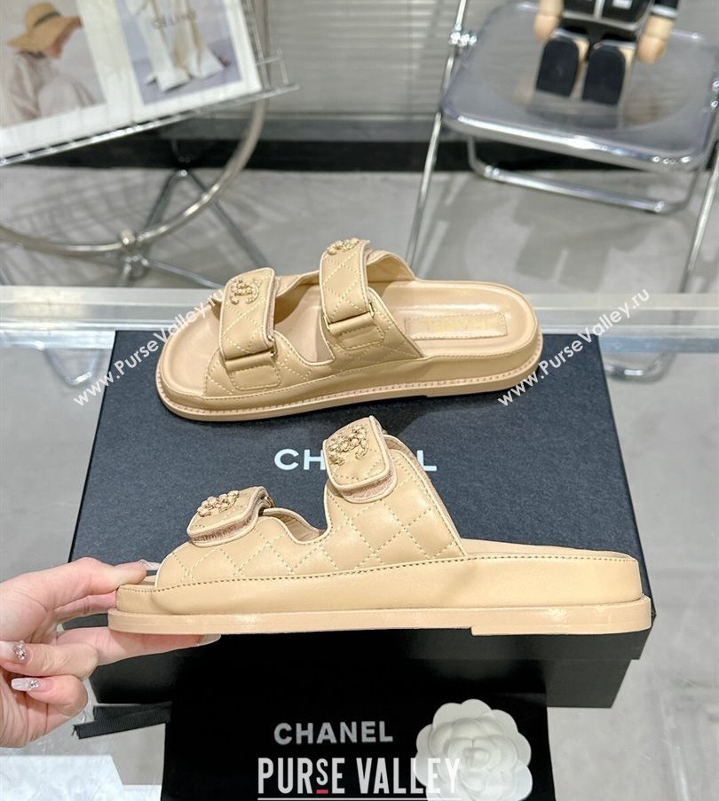 Chanel CC Logo Beach Mules Sandals 02 2024 (modeng-240304a02)