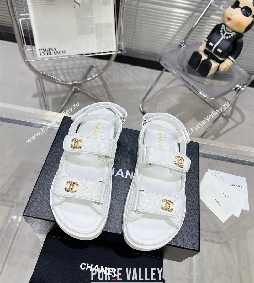 Chanel CC Logo Platform Beach Sandals 01 2024 (modeng-24030431)