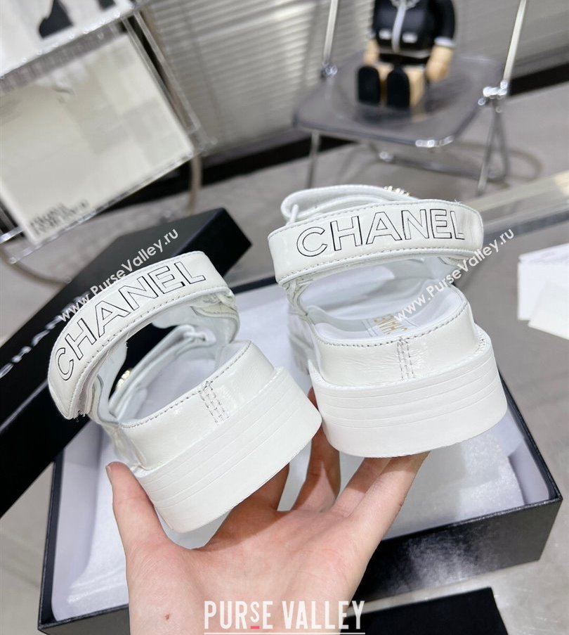 Chanel CC Logo Platform Beach Sandals 07 2024 (modeng-24030437)