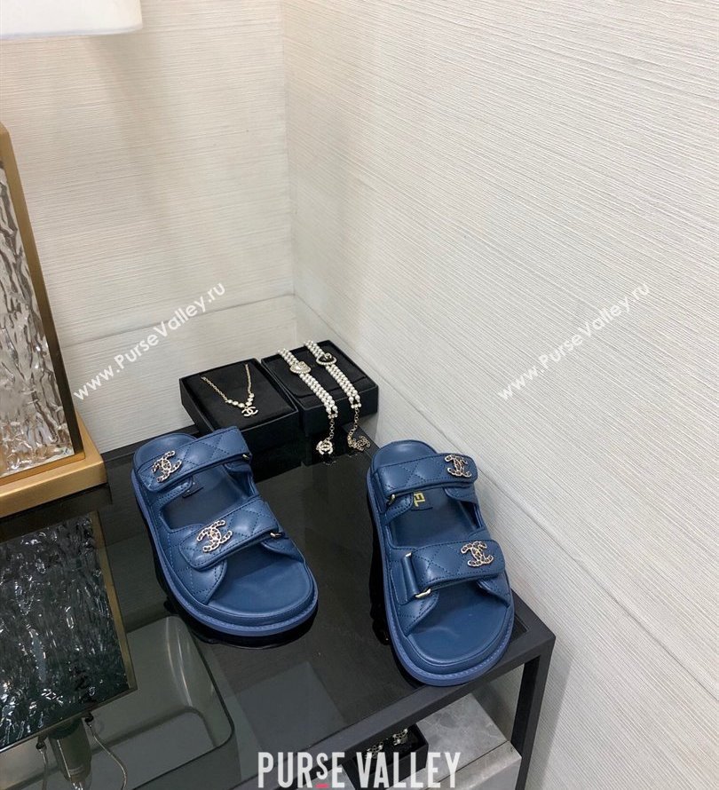 Chanel CC Logo Beach Mules Sandals 13 2024 (modeng-240304a13)