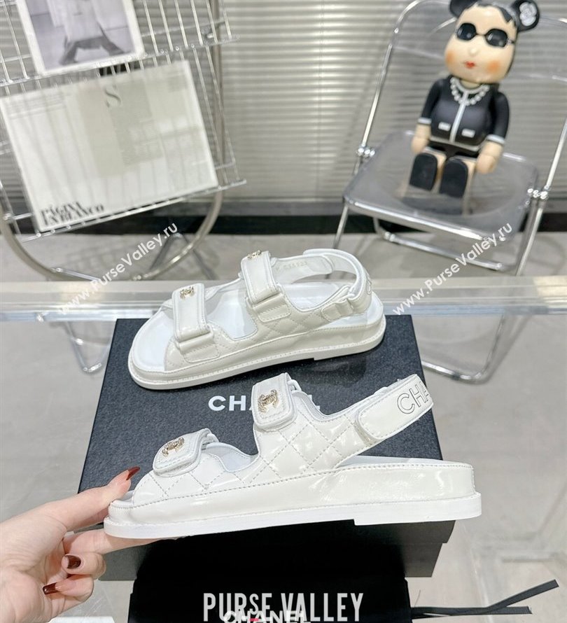 Chanel CC Logo Beach Sandals 09 2024 (modeng-24030429)