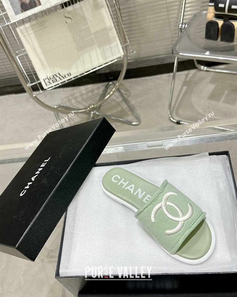 Chanel CC Logo Fabric Flat Mules Green 2024 (modeng-24022916)