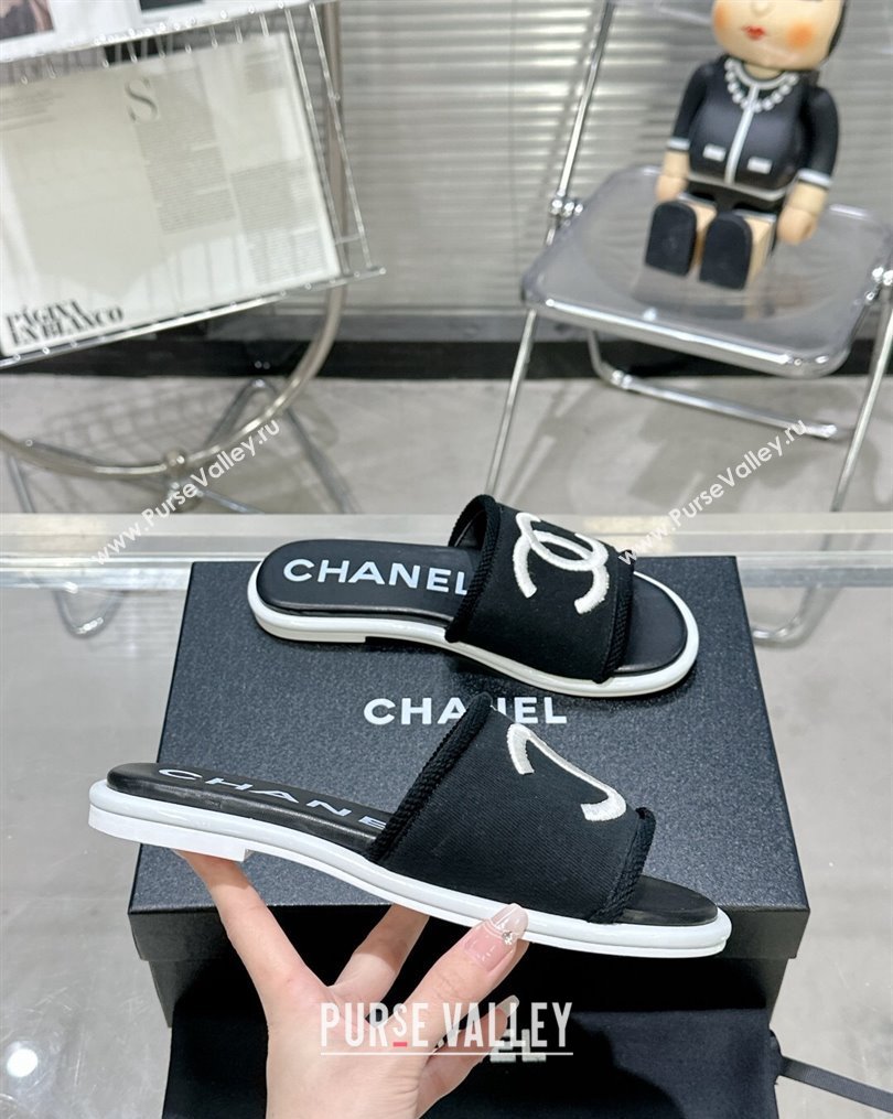 Chanel CC Logo Fabric Flat Mules Black 2024 (modeng-24022913)