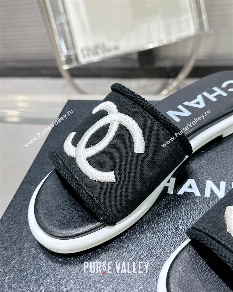 Chanel CC Logo Fabric Flat Mules Black 2024 (modeng-24022913)