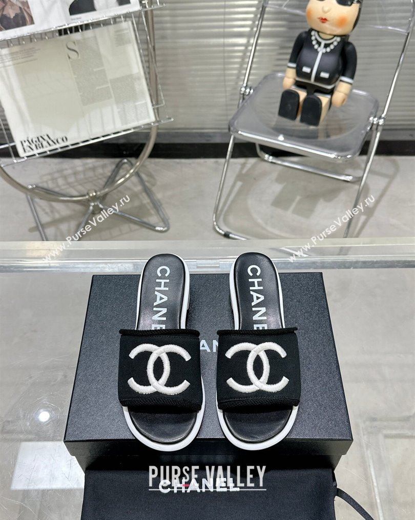 Chanel CC Logo Fabric Heel Mules Black 2024 (modeng-24022907)