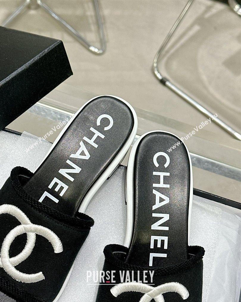 Chanel CC Logo Fabric Heel Mules Black 2024 (modeng-24022907)