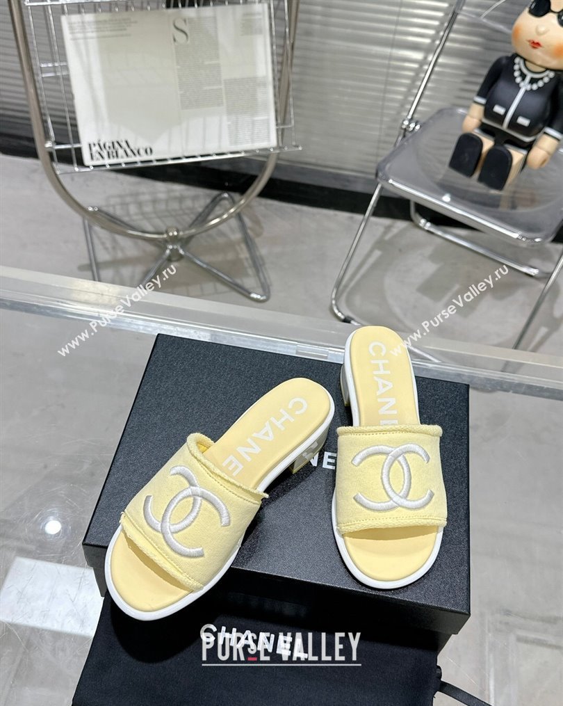 Chanel CC Logo Fabric Heel Mules Yellow 2024 (modeng-24022909)