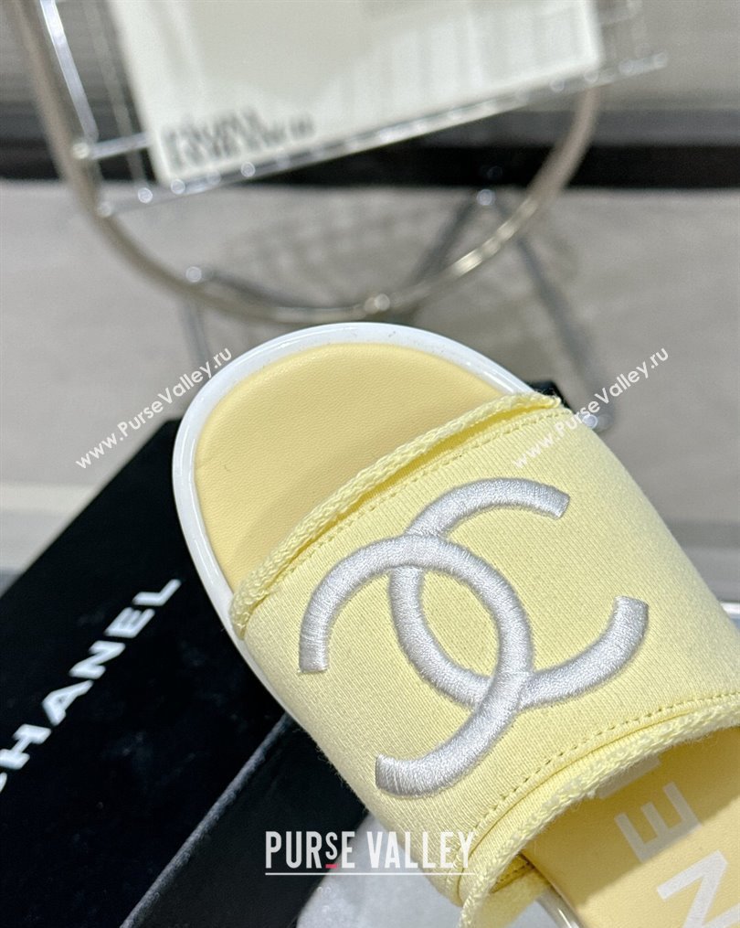 Chanel CC Logo Fabric Heel Mules Yellow 2024 (modeng-24022909)