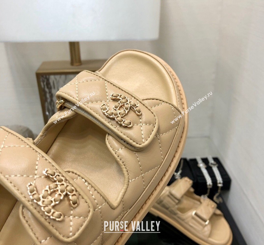 Chanel CC Logo Beach Mules Sandals 08 2024 (modeng-240304a08)