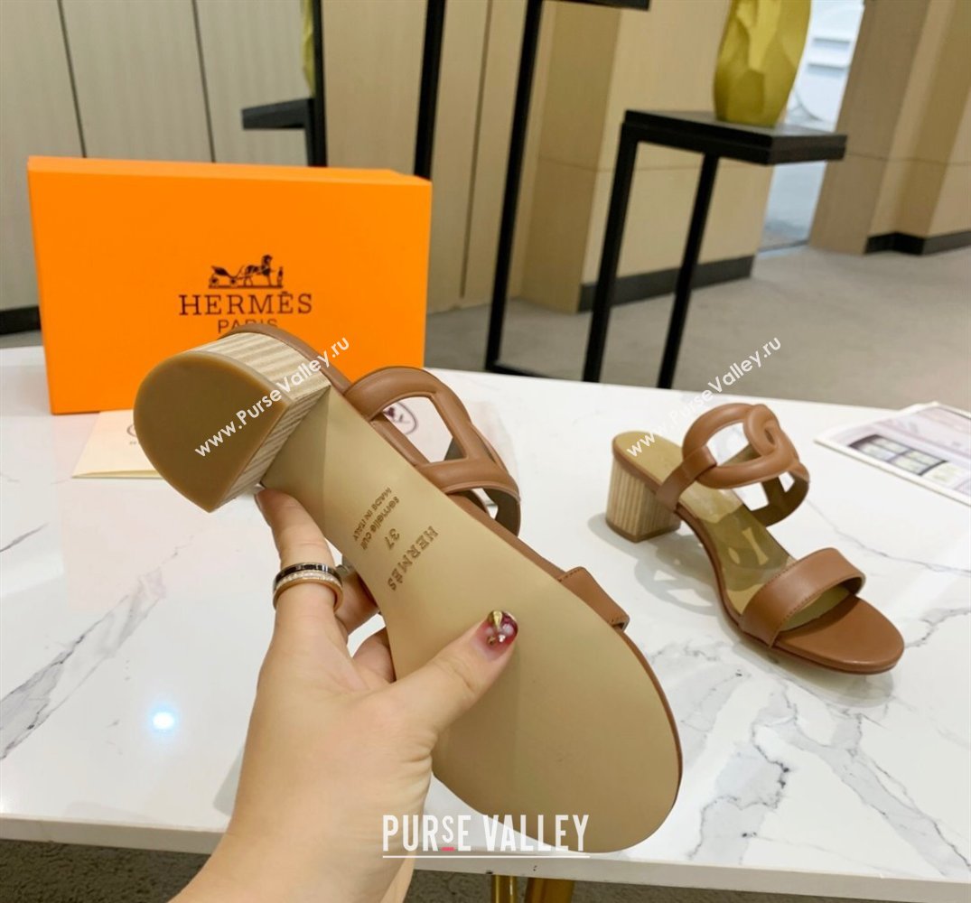 Hermes Heel 5.5cm Bikini sandals Brown with oversized Chaine dAncre (guodong-24030430)