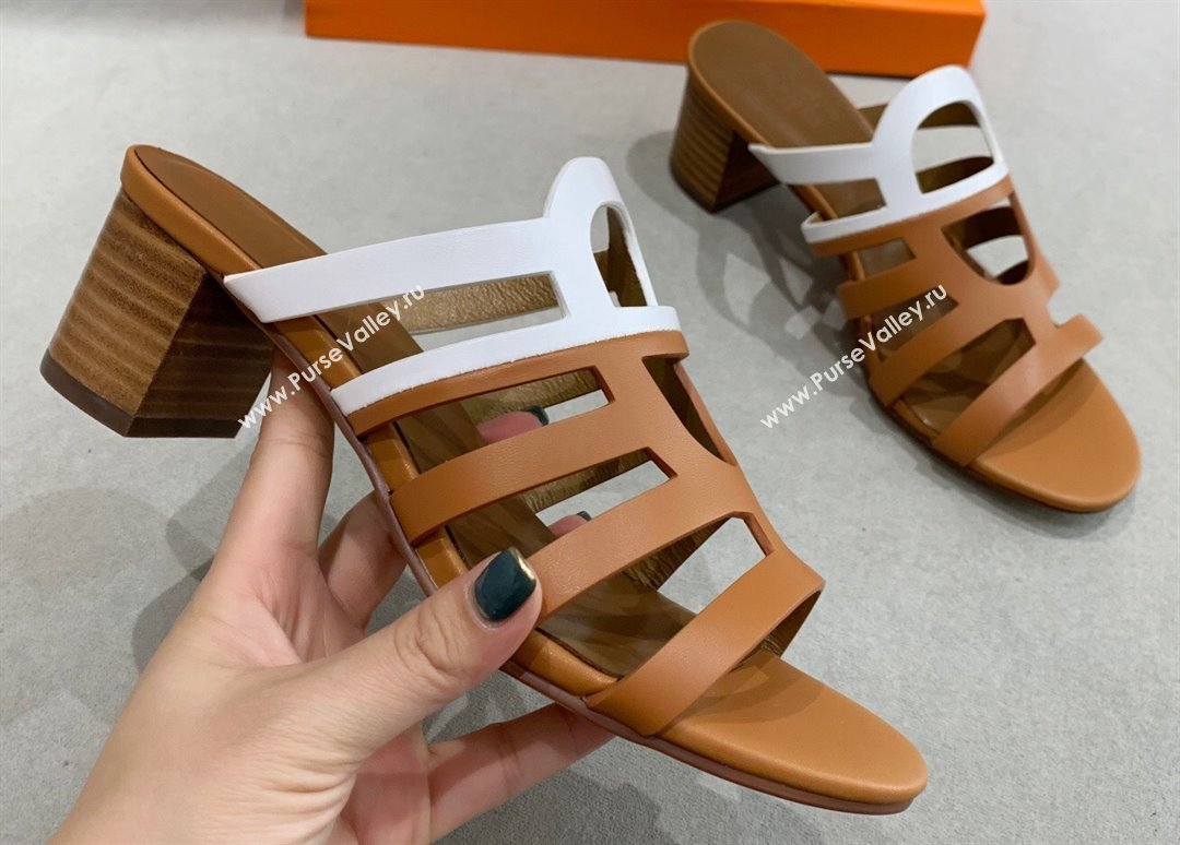 Hermes Celena Sandals Brown/White with Chaine dAncre (guodong-24030406)