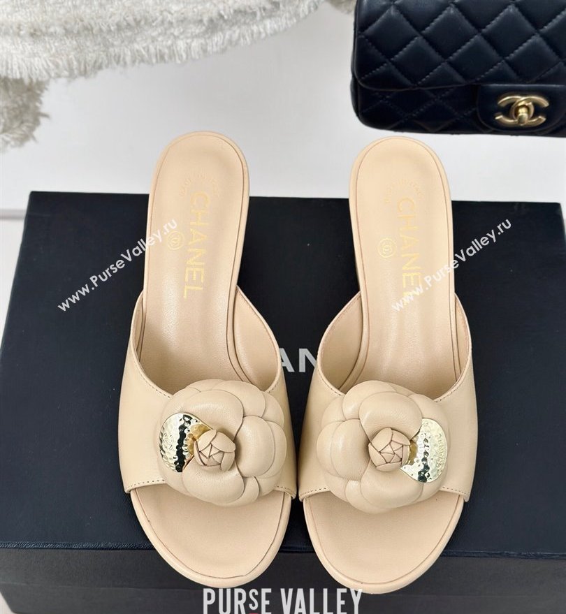 Chanel Heel 6.5cm Lambskin Mules with Camellia Beige 2024 (modeng-24030410)