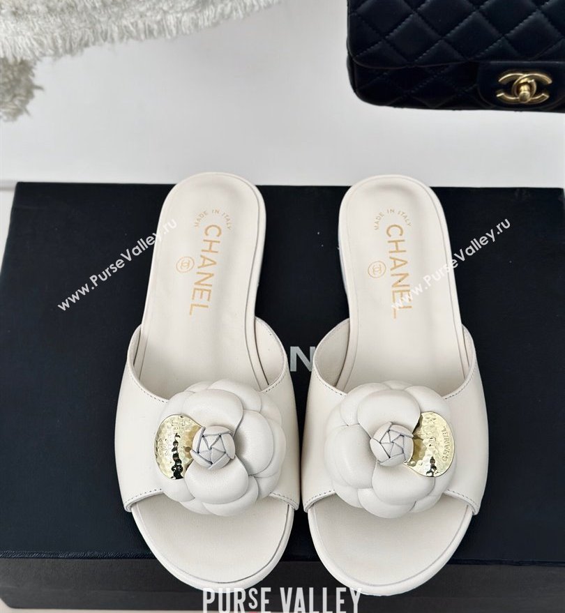 Chanel Heel 1.5cm Lambskin Mules with Camellia White 2024 (modeng-24030412)