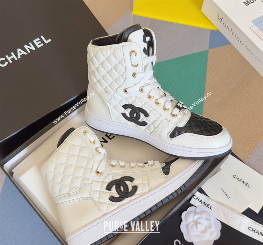 Chanel Quilting CC Logo High-top Sneakers Top Quality 08 2024 (guoran-240305g08)