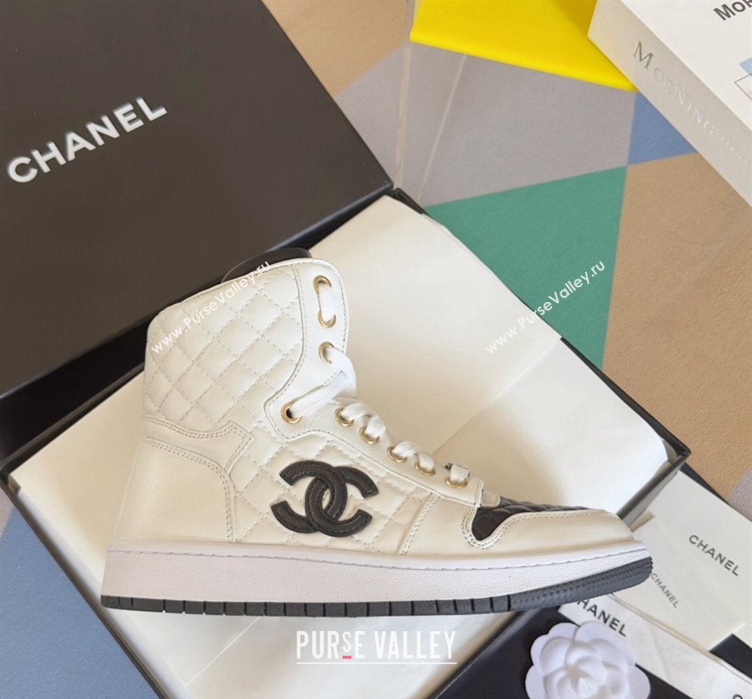 Chanel Quilting CC Logo High-top Sneakers Top Quality 08 2024 (guoran-240305g08)