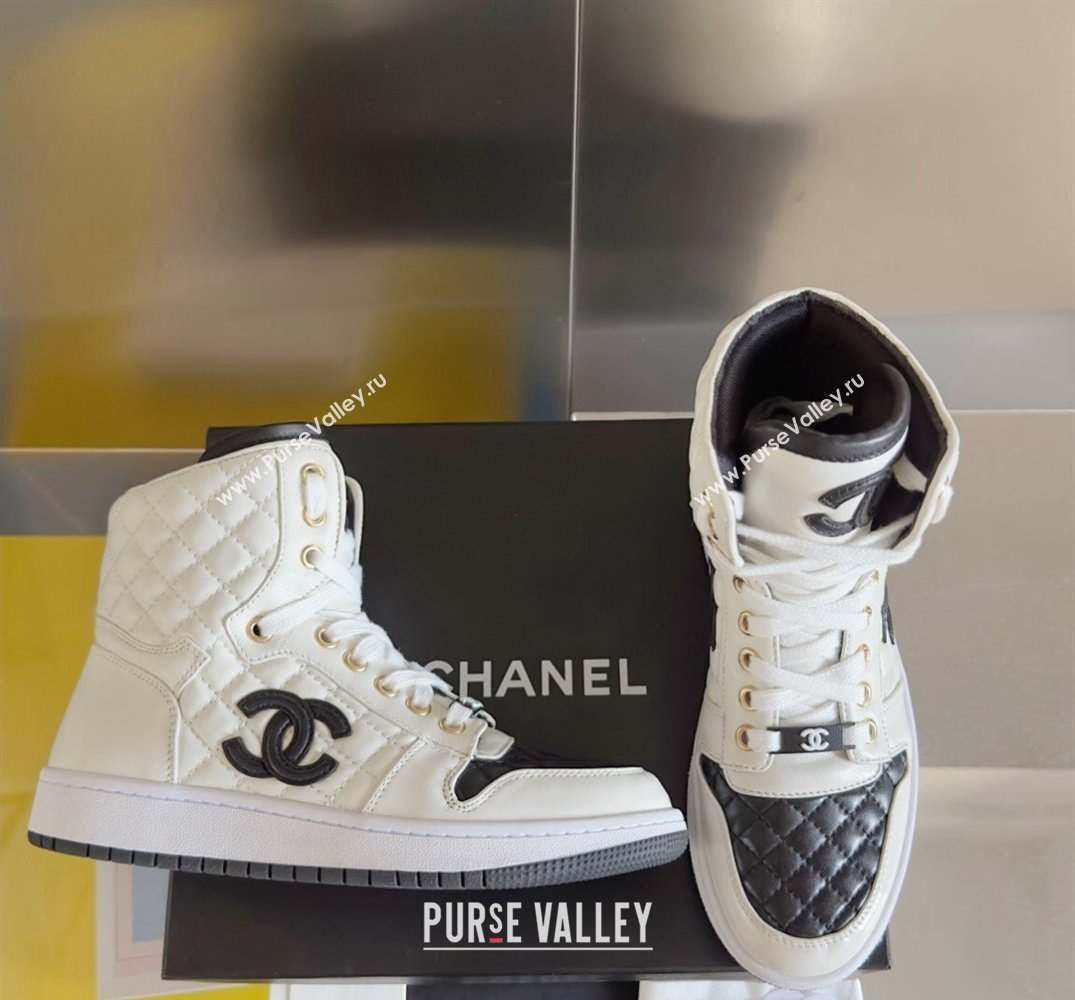 Chanel Quilting CC Logo High-top Sneakers Top Quality 08 2024 (guoran-240305g08)