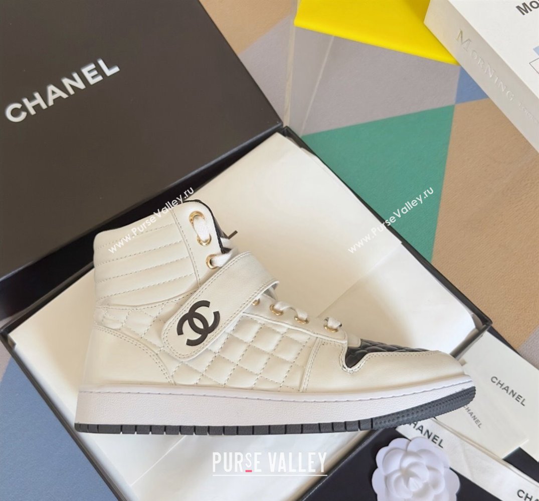 Chanel Quilting CC Logo High-top Sneakers Top Quality 10 2024 (guoran-240305g10)