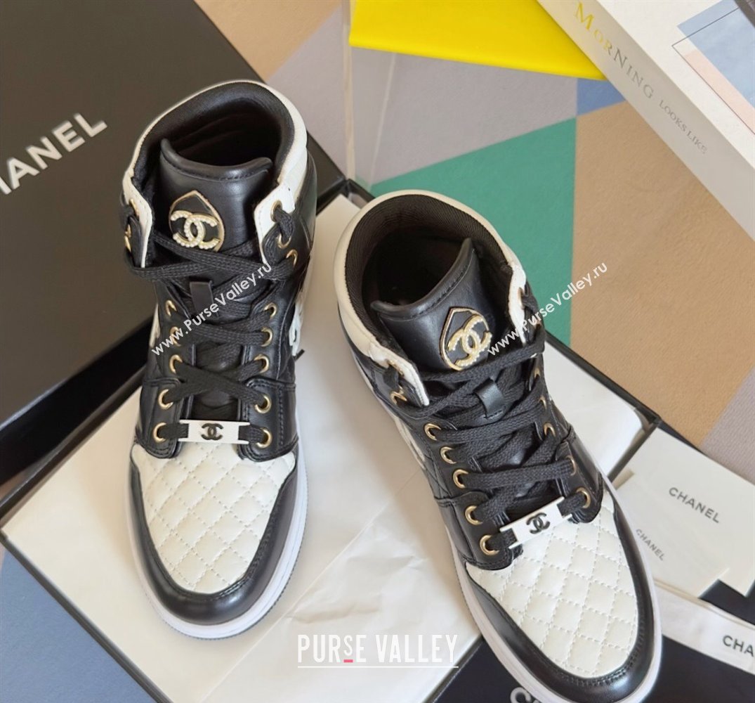 Chanel Quilting CC Logo High-top Sneakers Top Quality 11 2024 (guoran-240305g11)