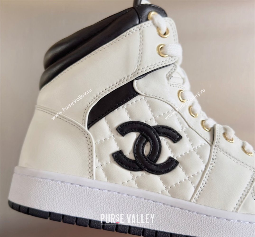 Chanel Quilting CC Logo High-top Sneakers Top Quality 12 2024 (guoran-240305g12)