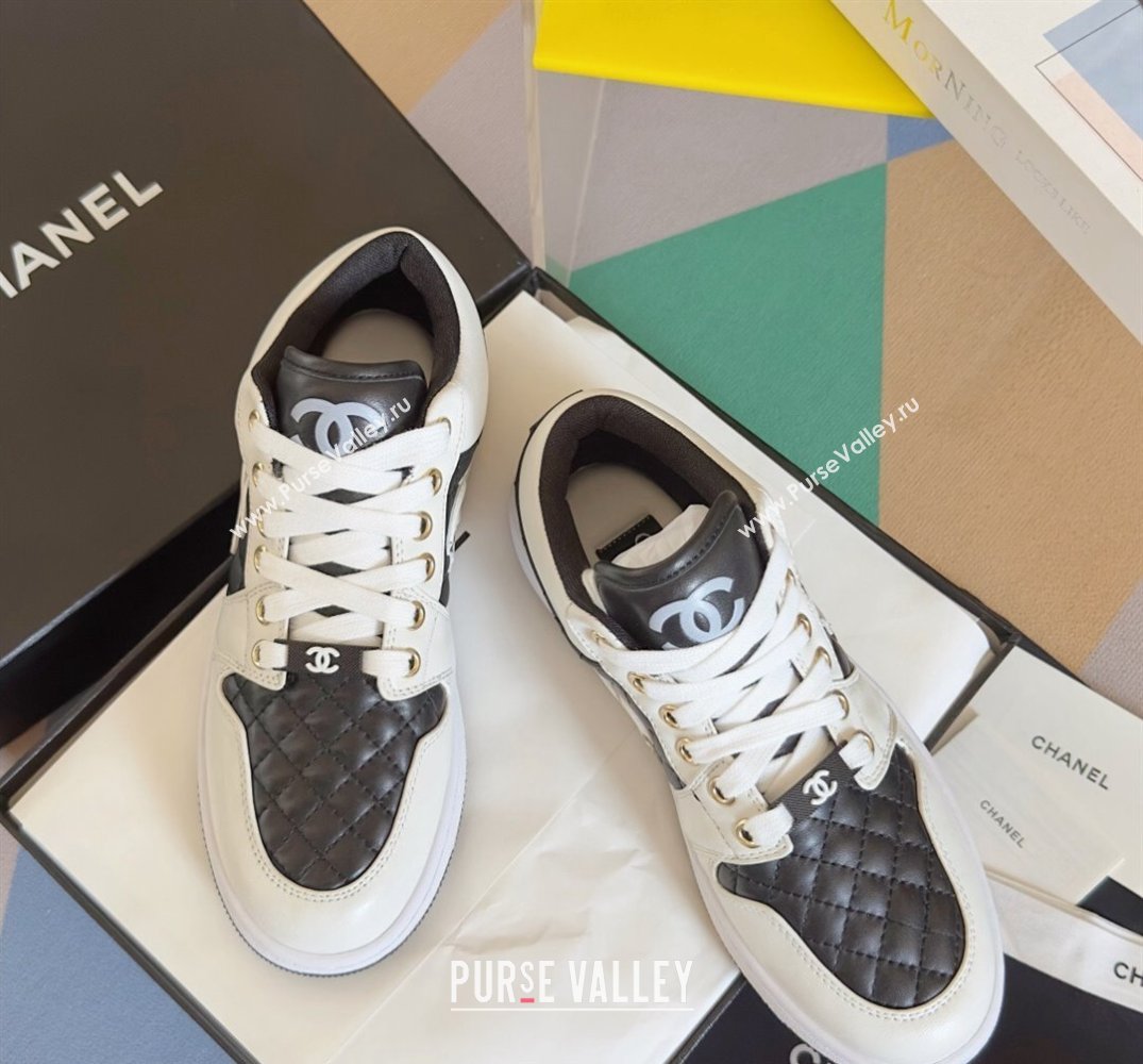 Chanel Quilting CC Logo Low-top Sneakers Top Quality 04 2024 (guoran-240305g34)