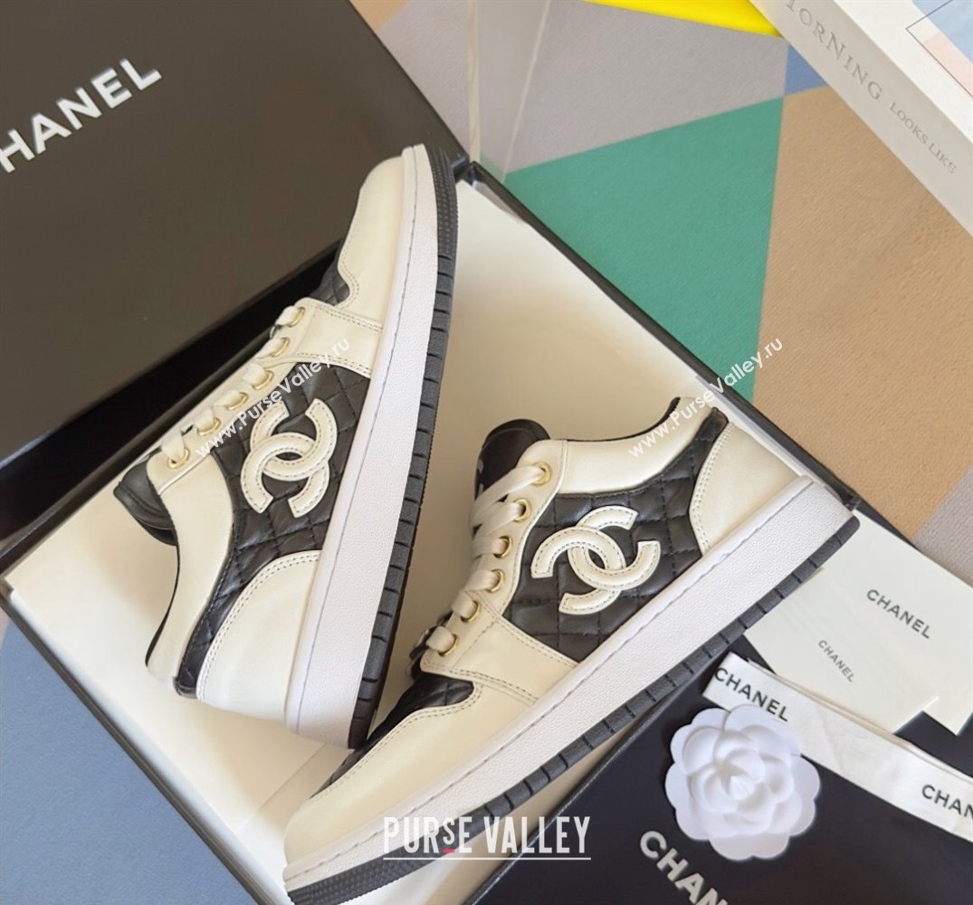 Chanel Quilting CC Logo Low-top Sneakers Top Quality 04 2024 (guoran-240305g34)