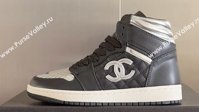 Chanel Quilting CC Logo High-top Women/Men Sneakers Top Quality 06 2024 (guoran-240305g26)