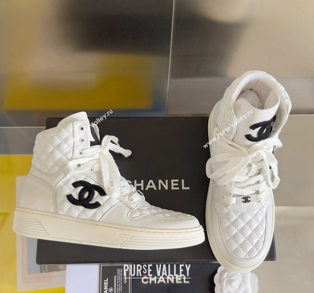 Chanel Quilting CC Logo High-top Sneakers Top Quality 15 2024 (guoran-240305g15)