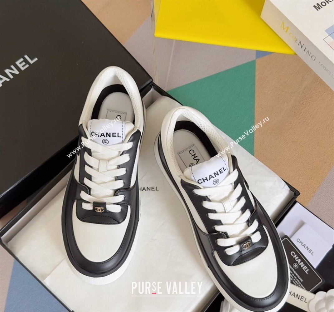 Chanel Calfskin CC Logo Sneakers Top Quality White/Black 2024 (guoran-24030506)