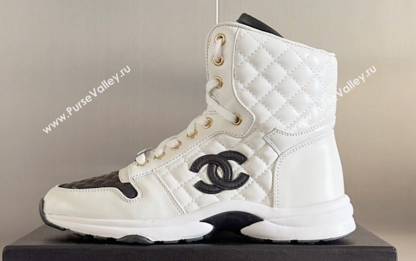 Chanel Quilting CC Logo High-top Sneakers Top Quality 02 2024 (guoran-240305g02)