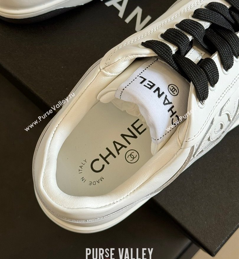 Chanel CC Logo Calfskin Sneakers G39978 White/Black 2024 (SS-24030503)