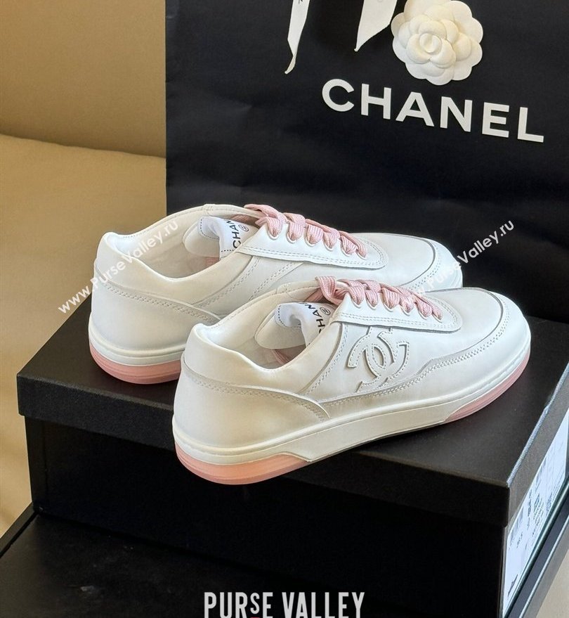 Chanel CC Logo Calfskin Sneakers G39978 White/Pink 2024 (SS-24030506)