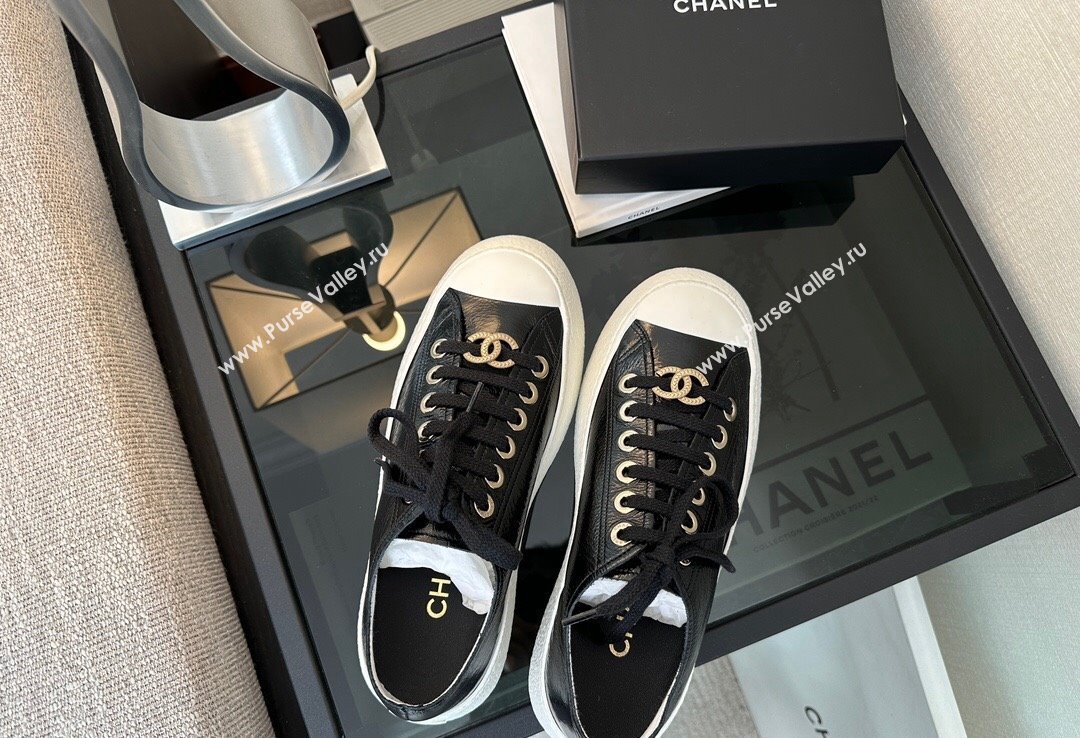 Chanel CC Logo Patent Calfskin Low-top Sneakers G45561 Black 2024 (xo-24030505)