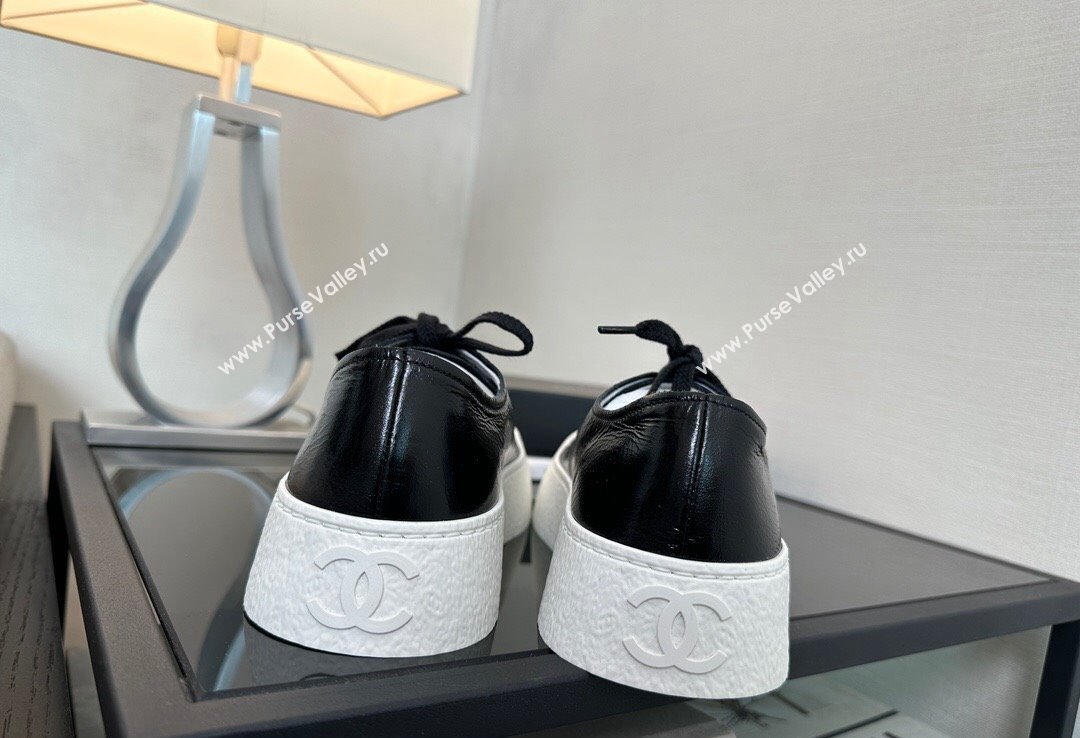 Chanel CC Logo Patent Calfskin Low-top Sneakers G45561 Black 2024 (xo-24030505)