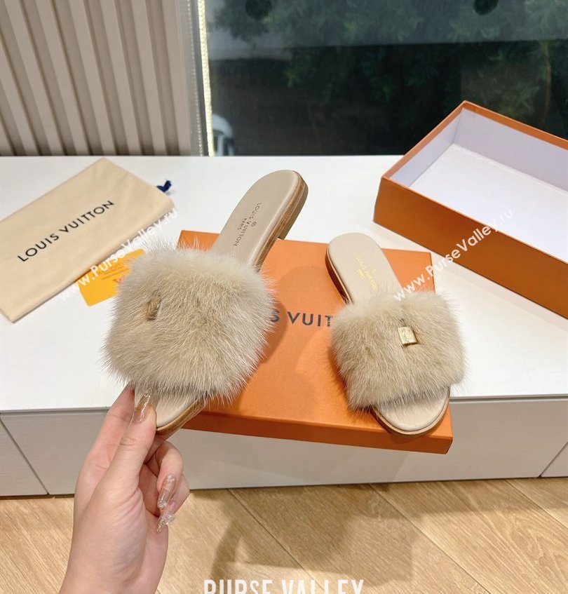 Louis Vuitton Mink Fur Lock It Flat Mules Beige 2024 (kaola-24030617)