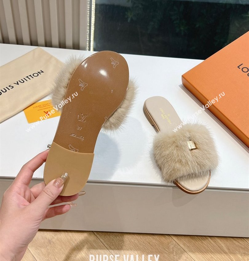 Louis Vuitton Mink Fur Lock It Flat Mules Beige 2024 (kaola-24030617)