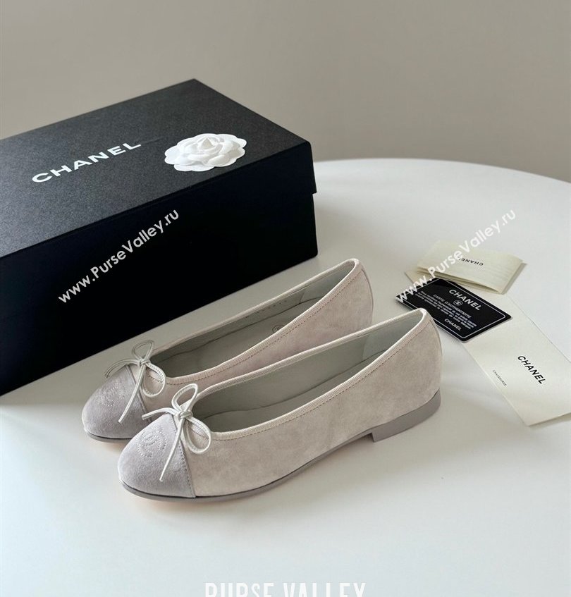 Chanel Suede Calfskin Ballet flats G02819 Light Gray 2024 (kaola-24030654)