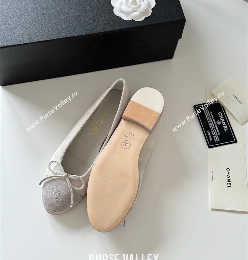 Chanel Suede Calfskin Ballet flats G02819 Light Gray 2024 (kaola-24030654)