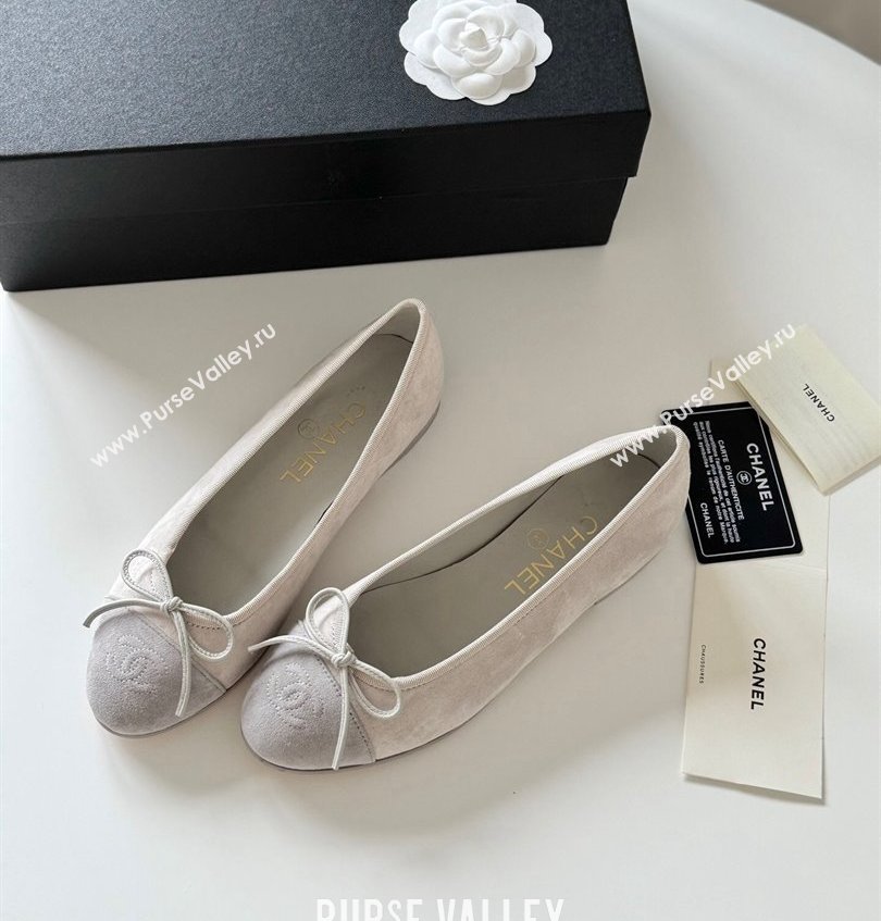 Chanel Suede Calfskin Ballet flats G02819 Light Gray 2024 (kaola-24030654)