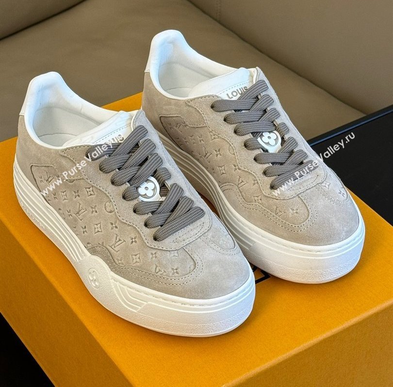 Louis Vuitton LV Groovy Platform Sneakers Monogram-debossed suede calf leather Beige 2024 (modeng-24030614)