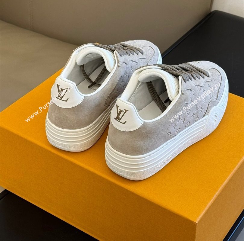 Louis Vuitton LV Groovy Platform Sneakers Monogram-debossed suede calf leather Beige 2024 (modeng-24030614)