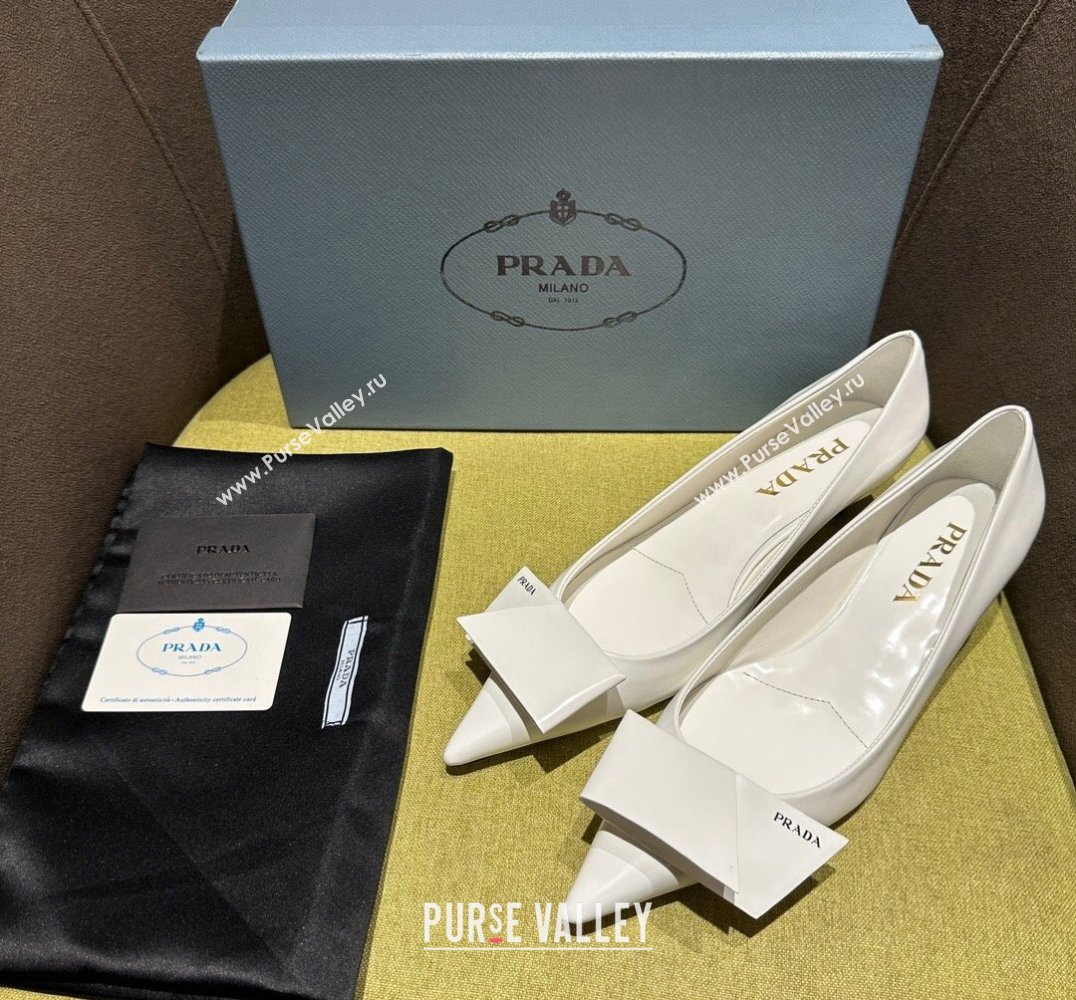 Prada Heel 4.5cm Brushed leather pumps with Architectural details White 2024 (modeng-24030802)