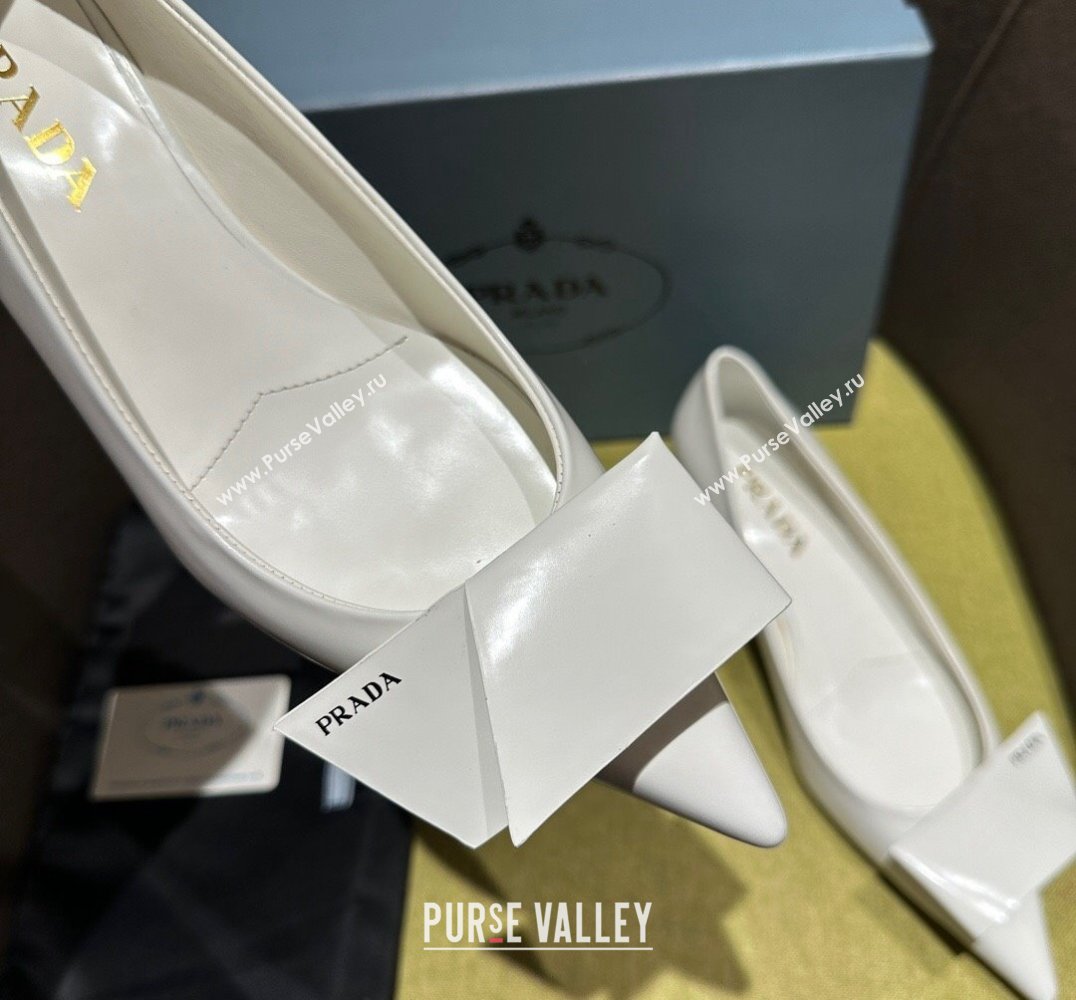 Prada Heel 4.5cm Brushed leather pumps with Architectural details White 2024 (modeng-24030802)