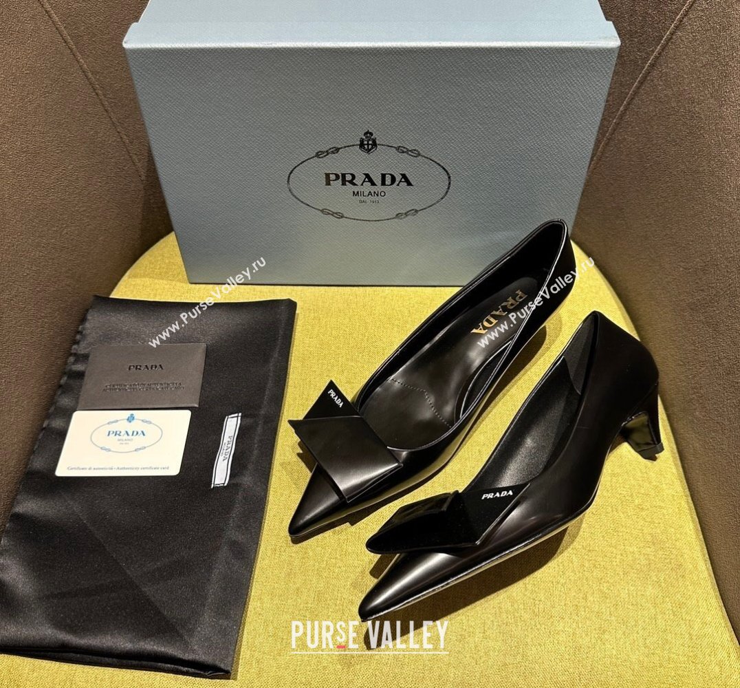 Prada Heel 4.5cm Brushed leather pumps with Architectural details Black 2024 (modeng-24030801)