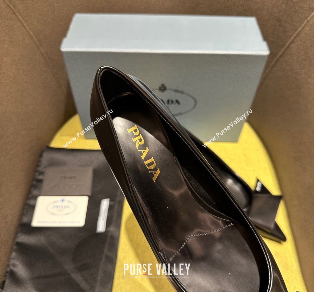 Prada Heel 4.5cm Brushed leather pumps with Architectural details Black 2024 (modeng-24030801)