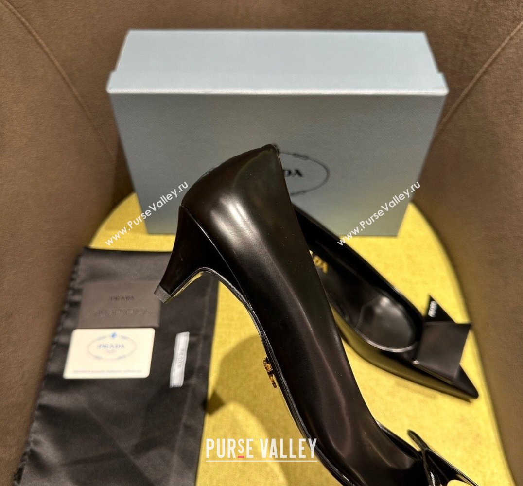 Prada Heel 4.5cm Brushed leather pumps with Architectural details Black 2024 (modeng-24030801)