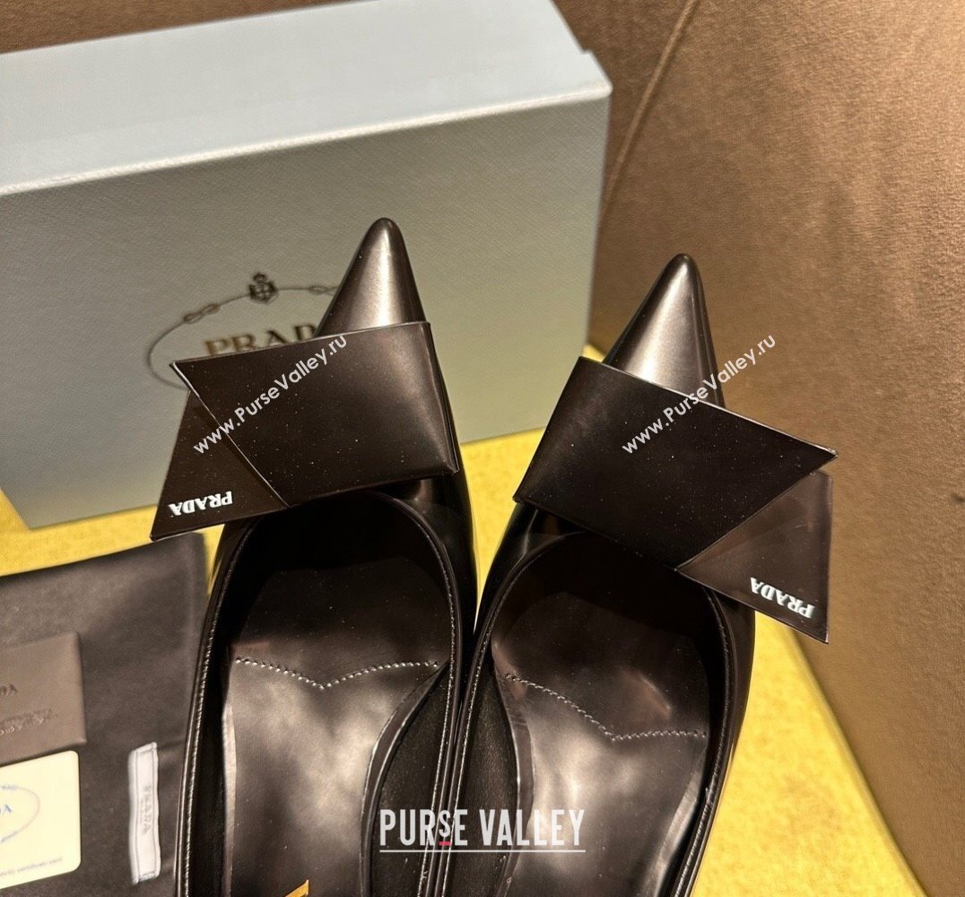 Prada Heel 4.5cm Brushed leather pumps with Architectural details Black 2024 (modeng-24030801)