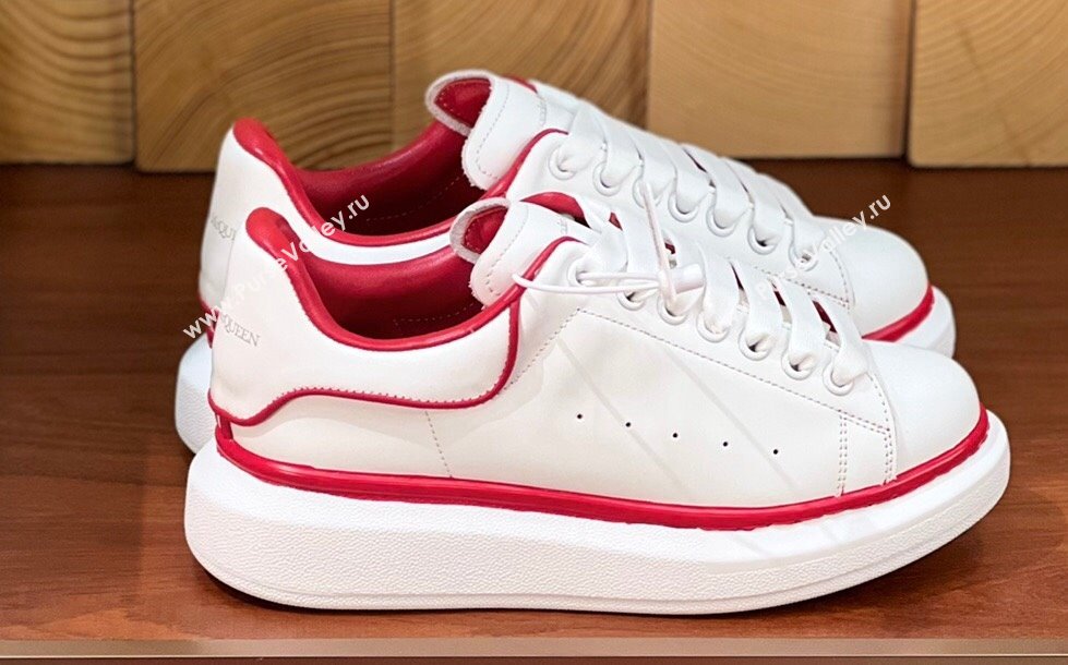 Alexander McQueen Oversized Women/Men Sneakers in Calf Leather 02 2024 (kaola-24030802)