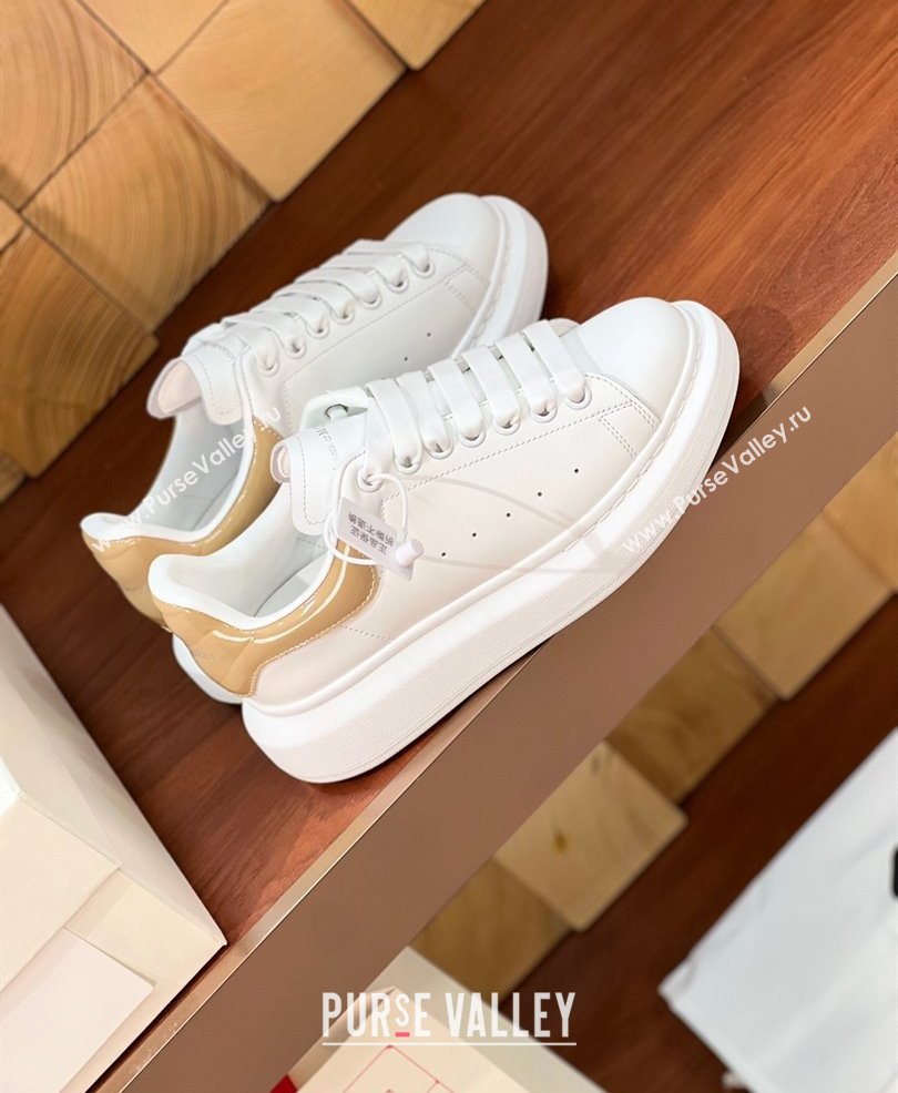 Alexander McQueen Oversized Women/Men Sneakers in Calf Leather 04 2024 (kaola-24030804)