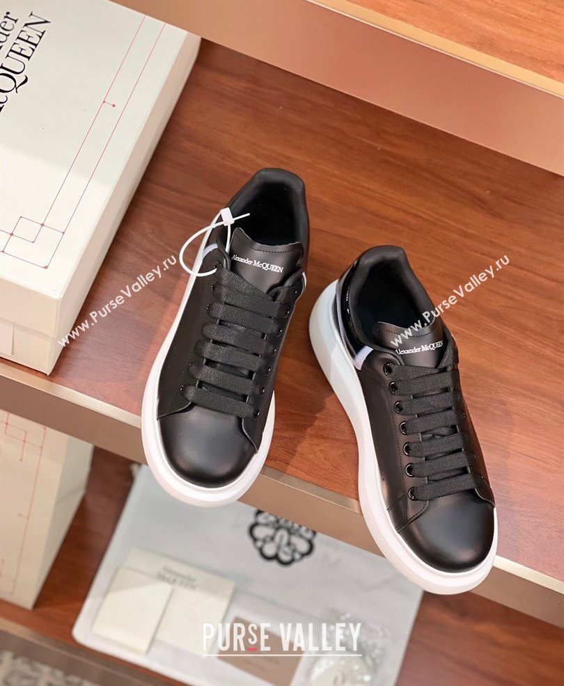 Alexander McQueen Oversized Women/Men Sneakers in Calf Leather 07 2024 (kaola-24030807)