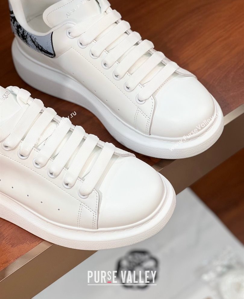 Alexander McQueen Oversized Women/Men Sneakers in Calf Leather 11 2024 (kaola-24030811)